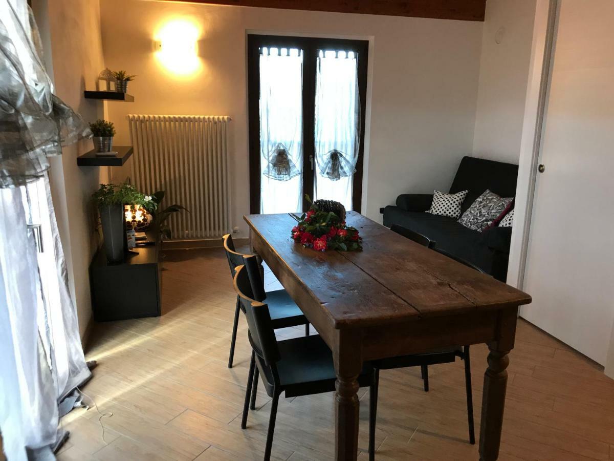 Il Gerlo Apartment Lezzeno Bagian luar foto