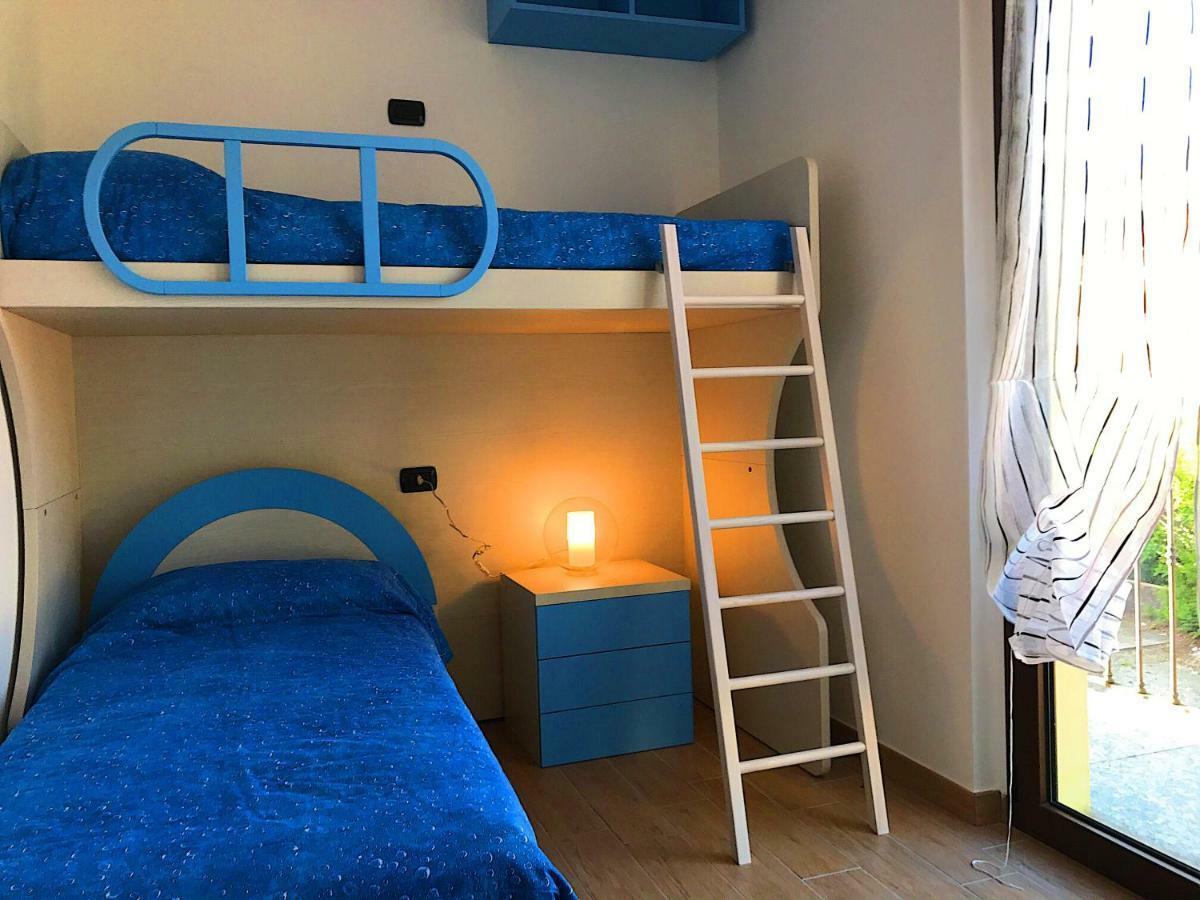 Il Gerlo Apartment Lezzeno Bagian luar foto